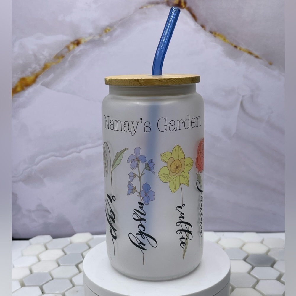 Flower/Garden Them Personalized Cup